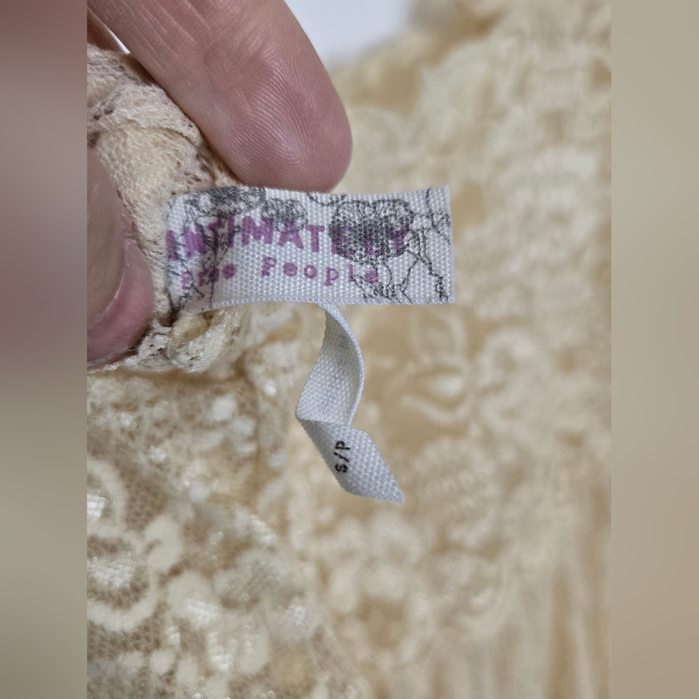 117. Intimately Free People | Cream Lace Maxi Dress – Size Small - Picture 6 of 10